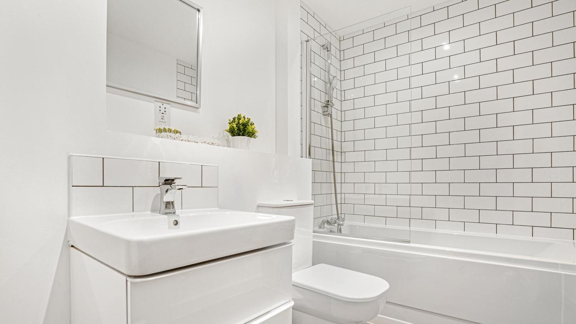 Ferienwohnung Oceanic Bliss: 2 Bed 2 Bath + Free Park + Netflix Birmingham Exterior foto