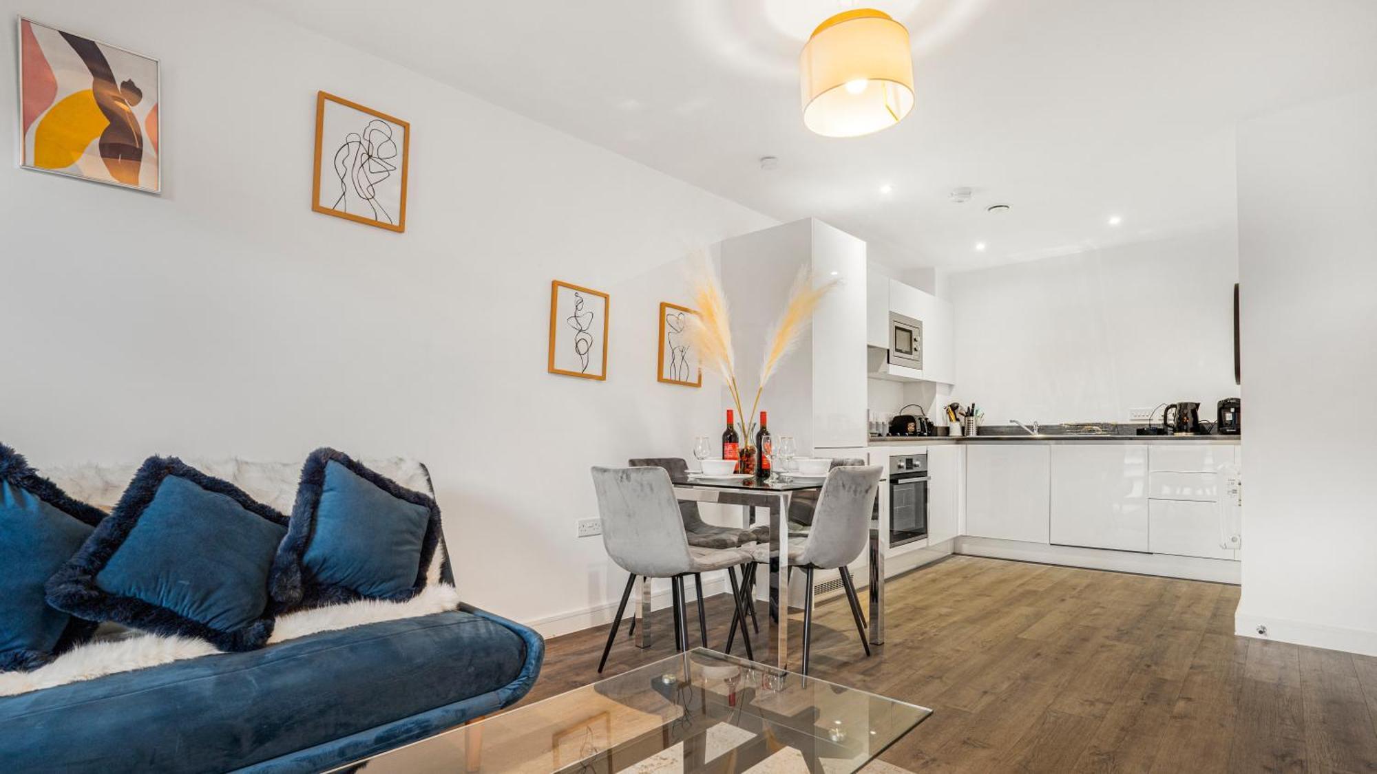 Ferienwohnung Oceanic Bliss: 2 Bed 2 Bath + Free Park + Netflix Birmingham Exterior foto